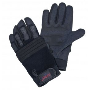 Politi, milit�r og security